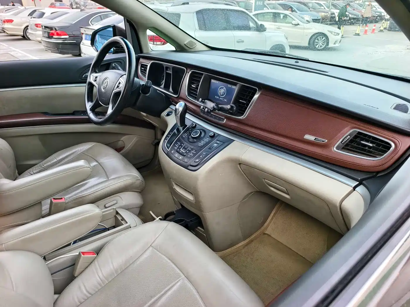 Buick GL8 2014 3.0L XT Luxury Business Flagship фото 18