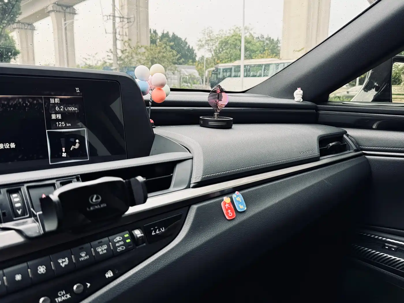 Lexus ES 2020 200 Excellence фото 34