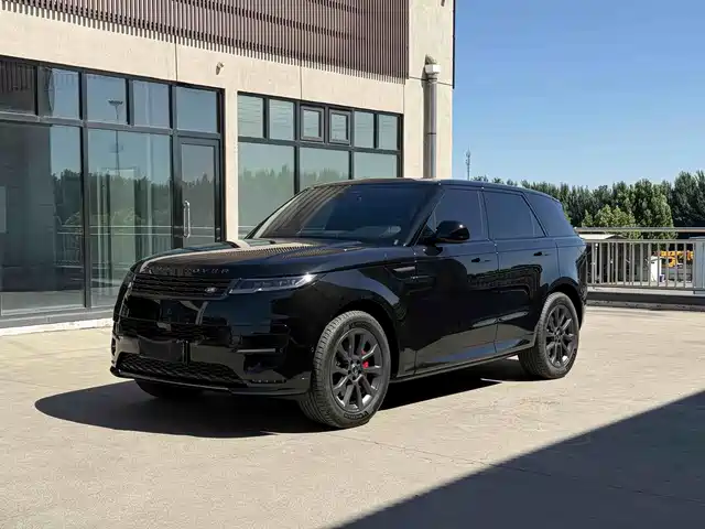 Land Rover Range Rover Sport 2024 400PS Dynamic SE