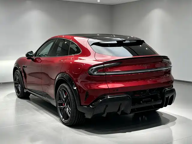 Xiaomi Auto Xiaomi YU7 2026 GT — фото 4