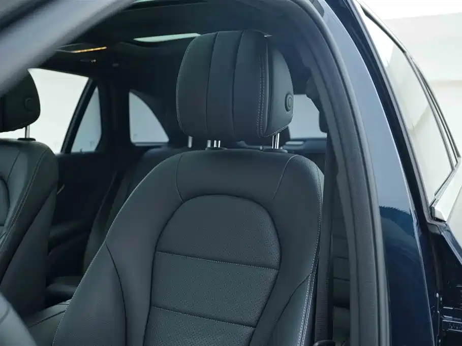 Mercedes-Benz GLC 2022 Model GLC 300 L 4MATIC Dynamic Edition фото 12