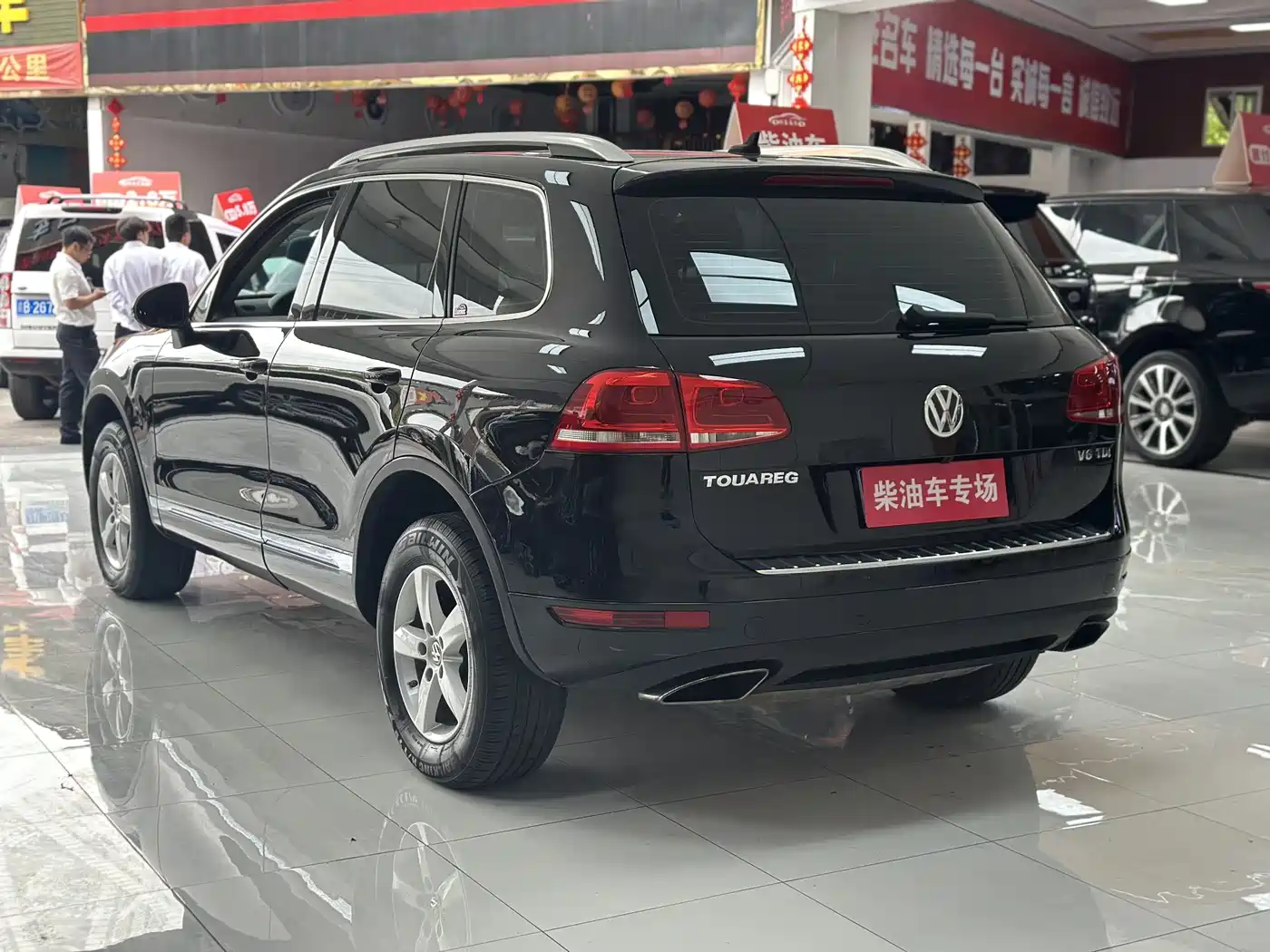 Volkswagen Touareg 2011 3.0TDI Diesel Comfort фото 4