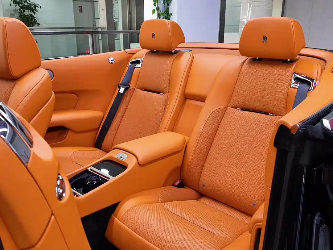 Rolls-Royce Dawn 2017 2018 6.6T Standard