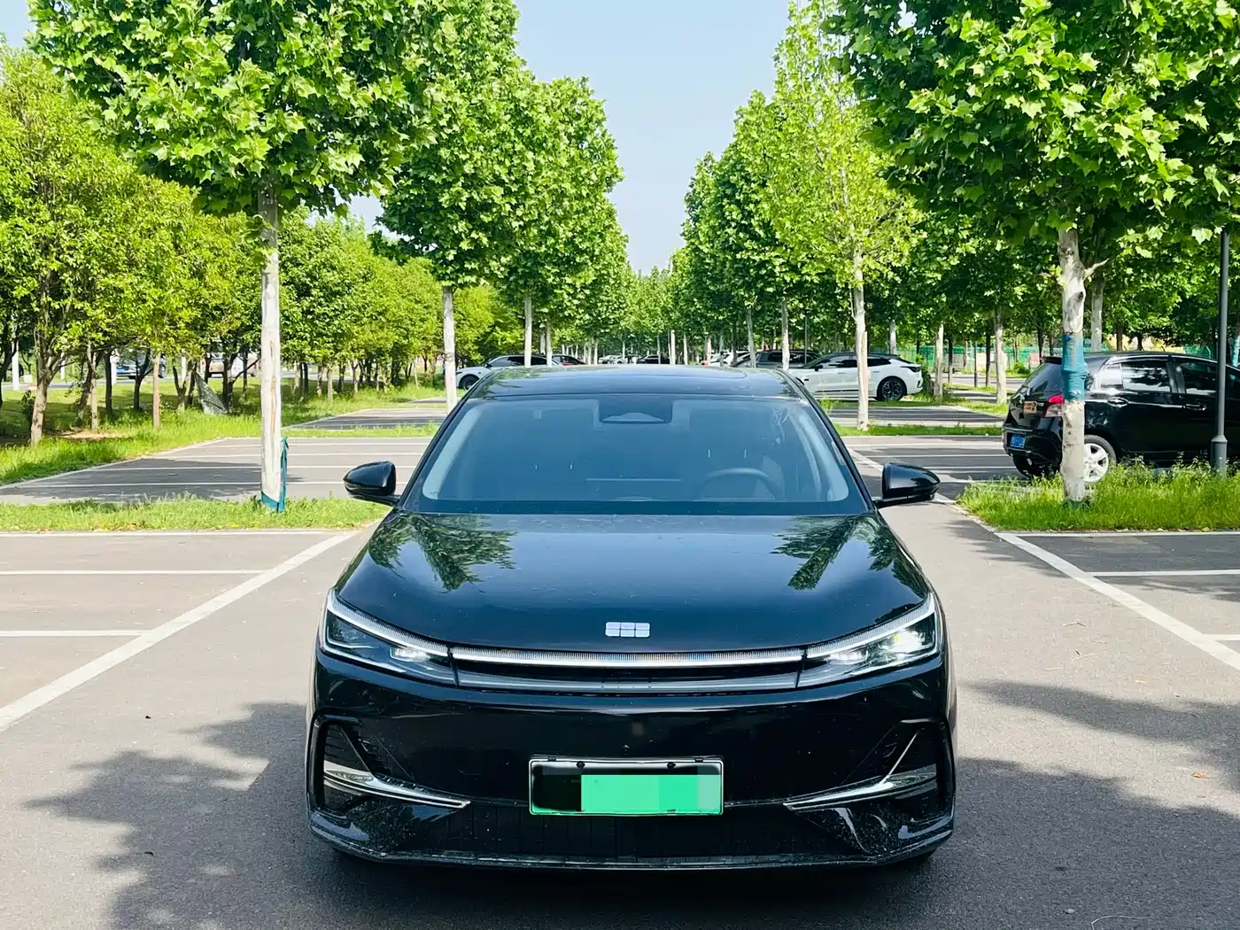 Geely Galaxy Galaxy A7 2025 EM-i 150km Explorer+ Edition фото 2