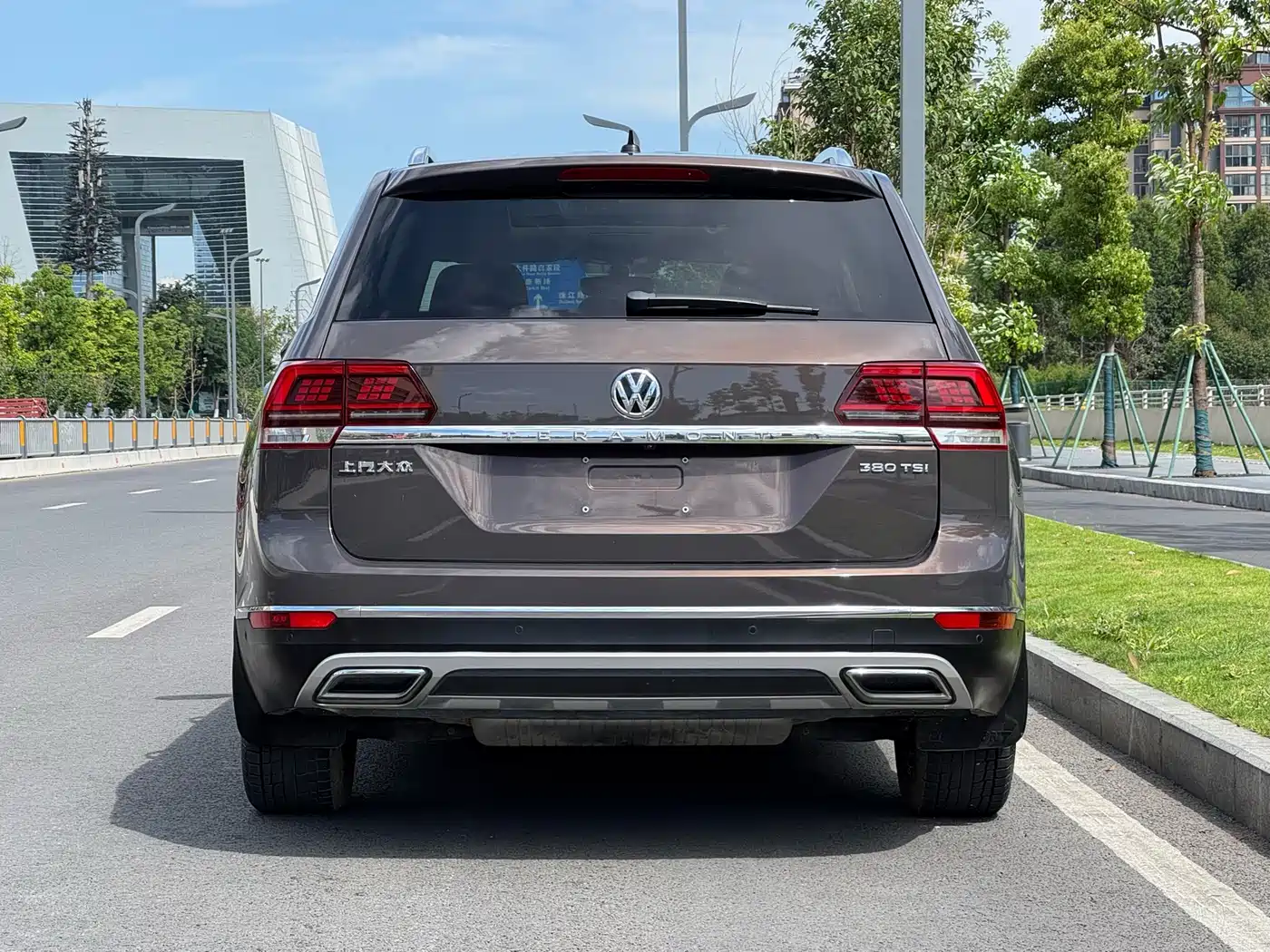 Volkswagen Teramont 2019 380TSI 4WD Luxury Edition China VI фото 16