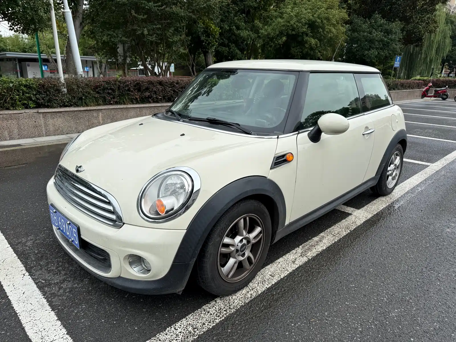 Фото 1 - MINI MINI