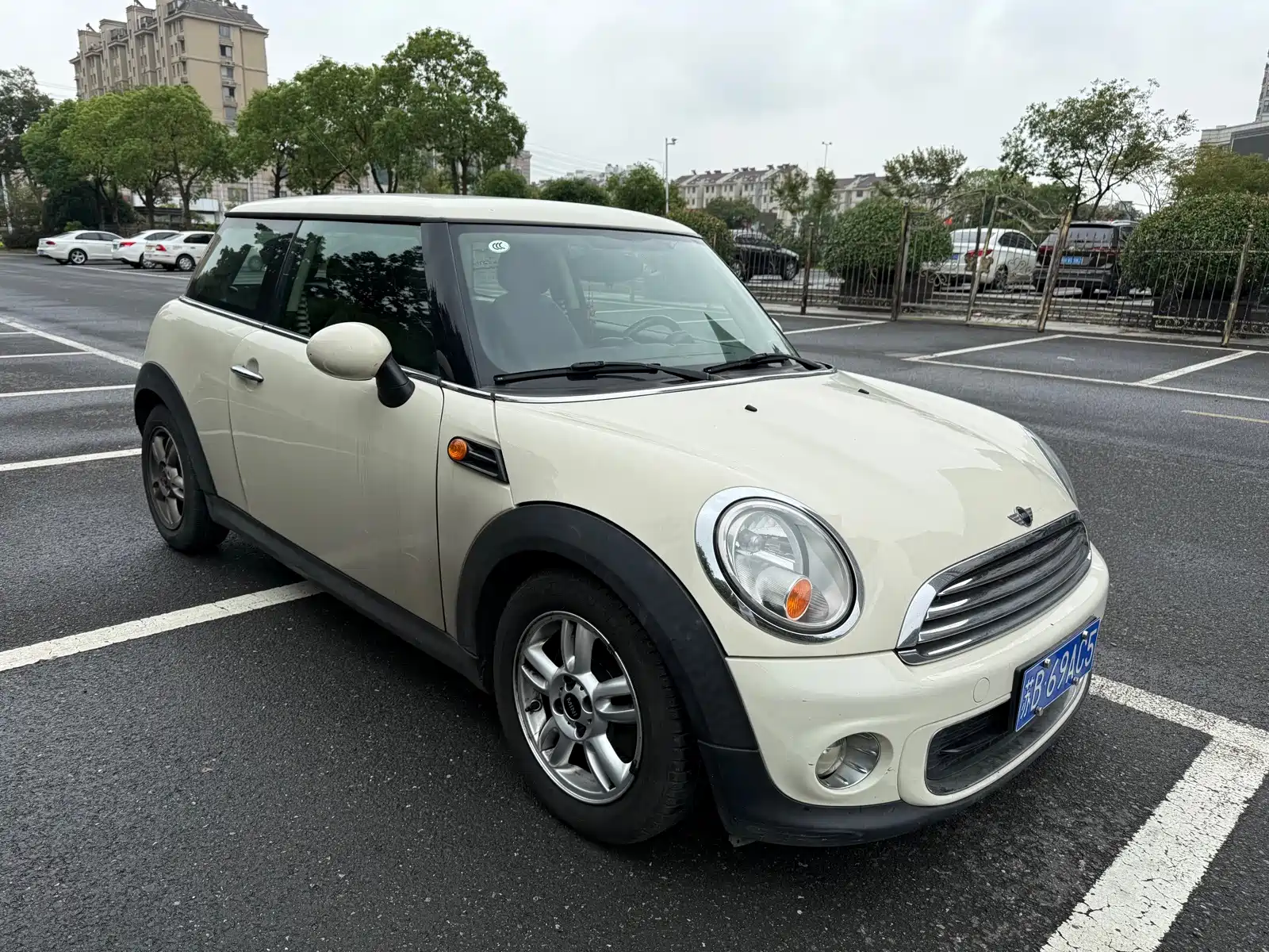Фото 3 - MINI MINI