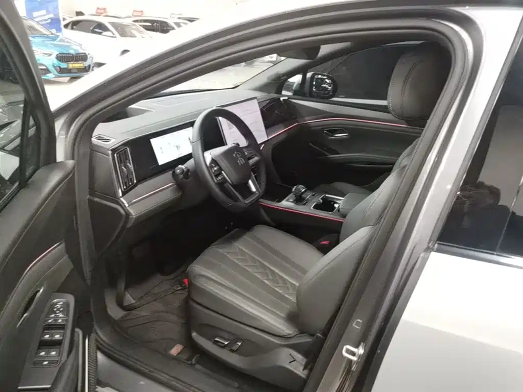 BYD Song L DM-i 2025 Smart Driving Edition 160km Excellence Type фото 16