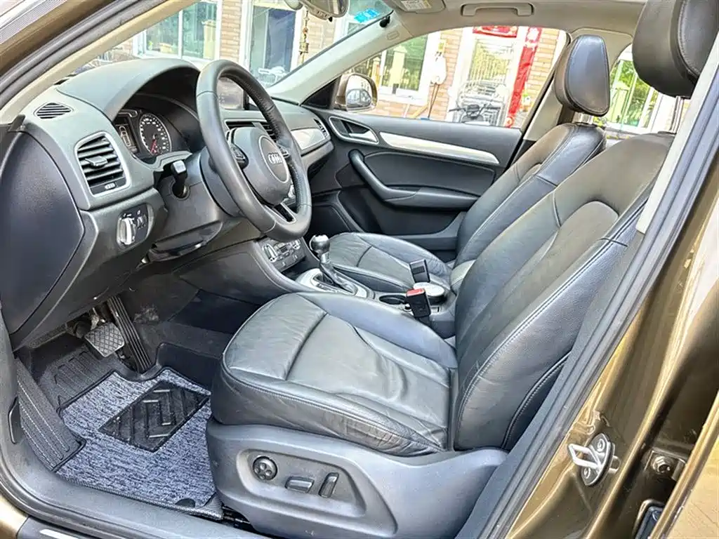 Audi Q3 2016 30 TFSI Heritage Edition Comfort фото 8