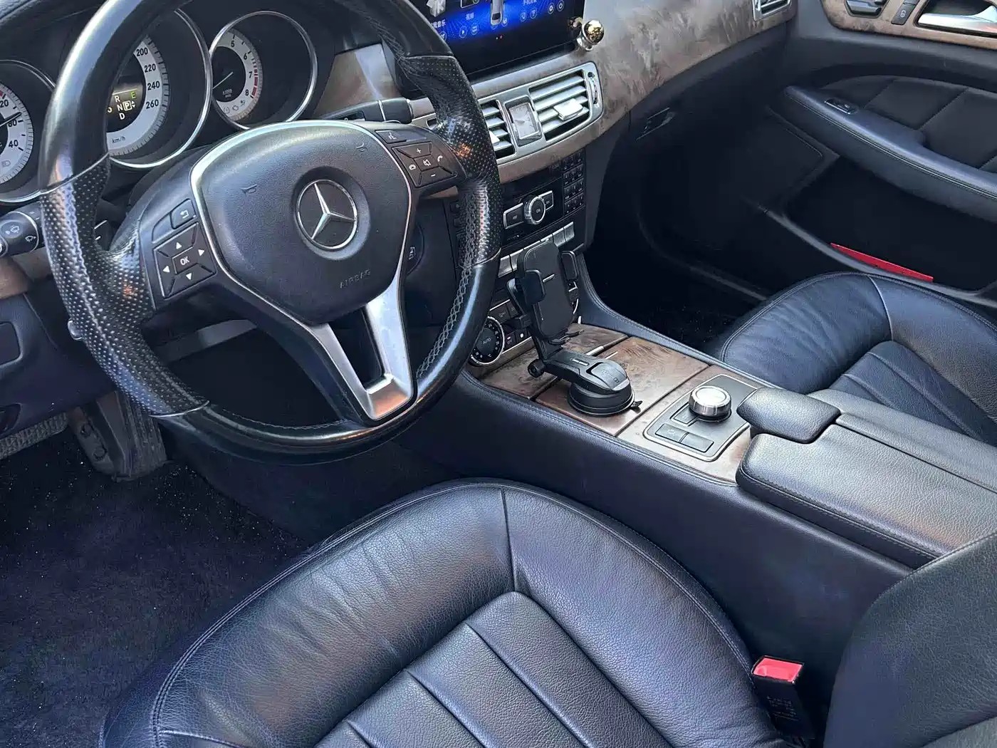 Mercedes-Benz CLS 2012 CLS 300 CGI фото 5
