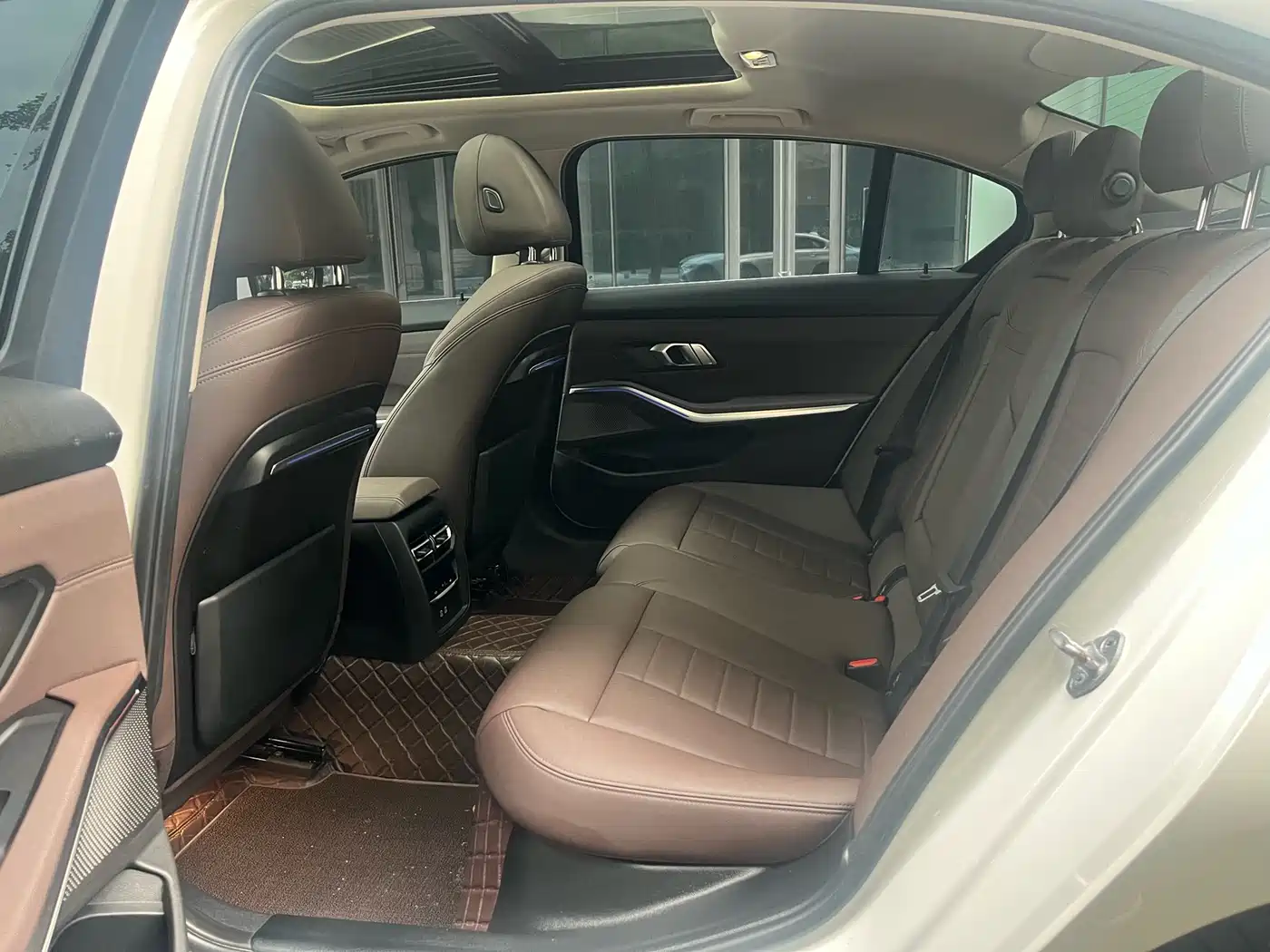 BMW 3 Series 2021 Facelift 325Li M Sport Package фото 18