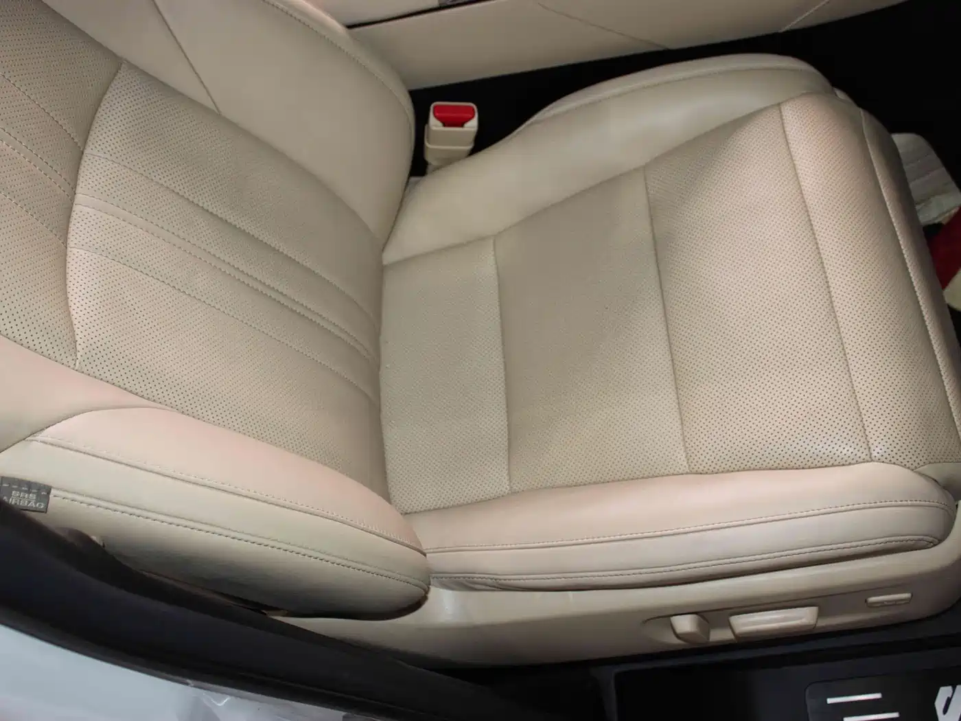 Toyota Alphard 2020 Hybrid 2.5L Premium Edition фото 17