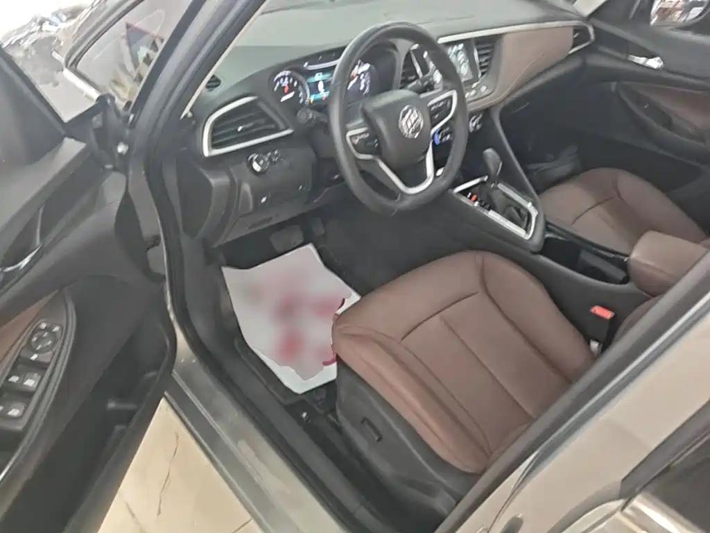 Фото 16 - Buick GL6