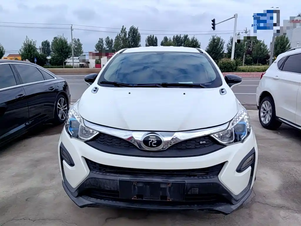 BYD Yuan 2017 2016 1.5L Automatic Luxury