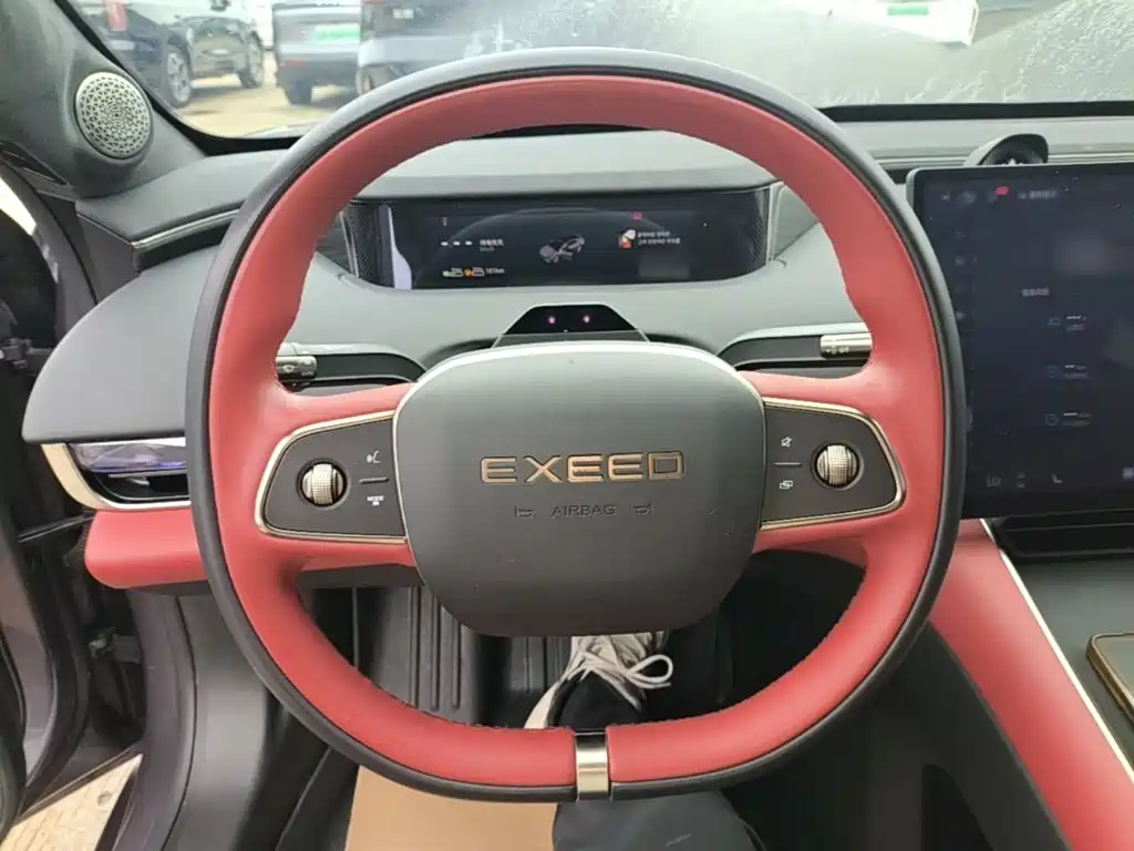 Exeed Exlantix ES 2025 2025 Range Extender Max Urban Assist