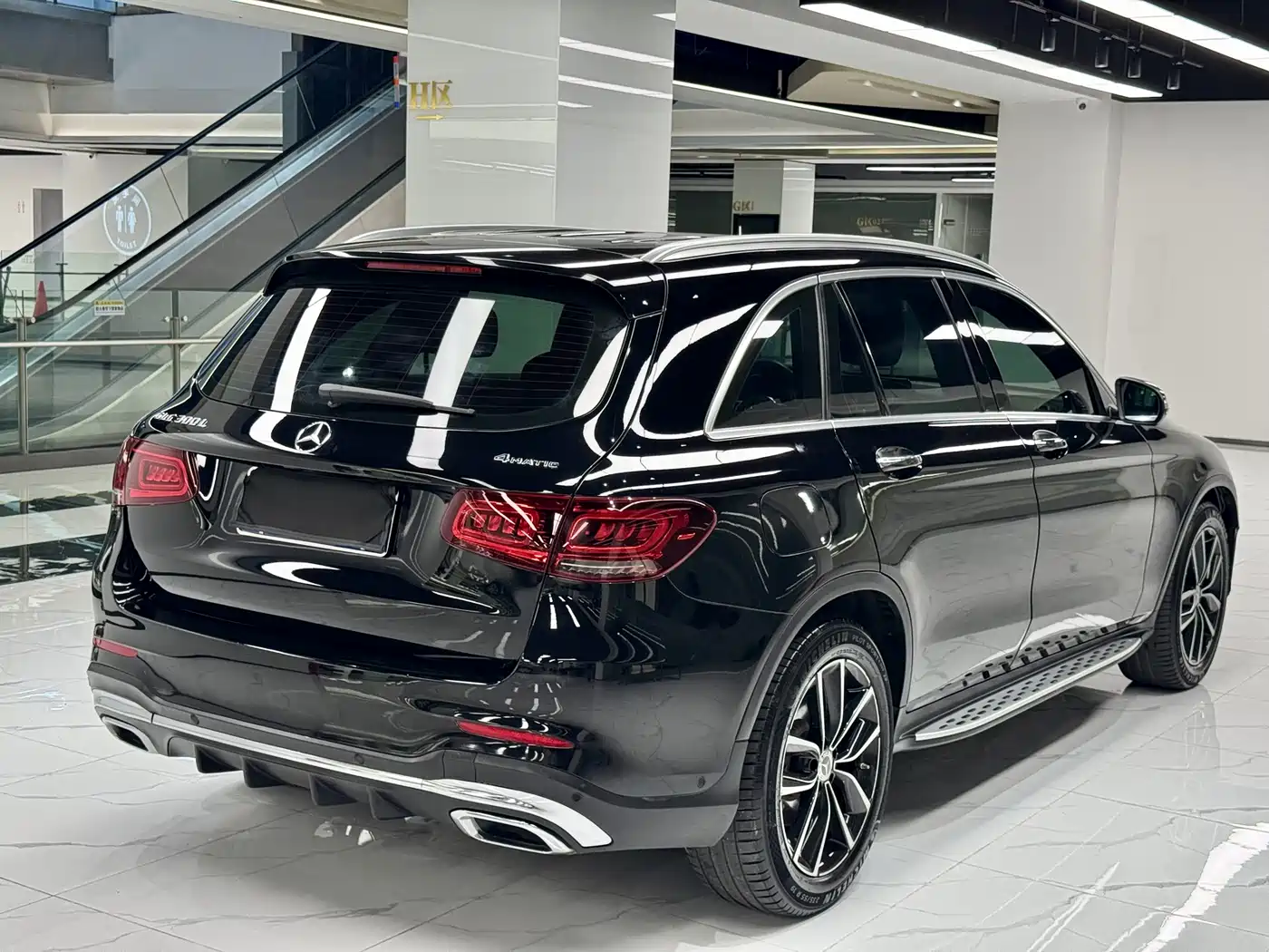 Mercedes-Benz GLC 2020 Facelift GLC 300 L 4MATIC Dynamic фото 6