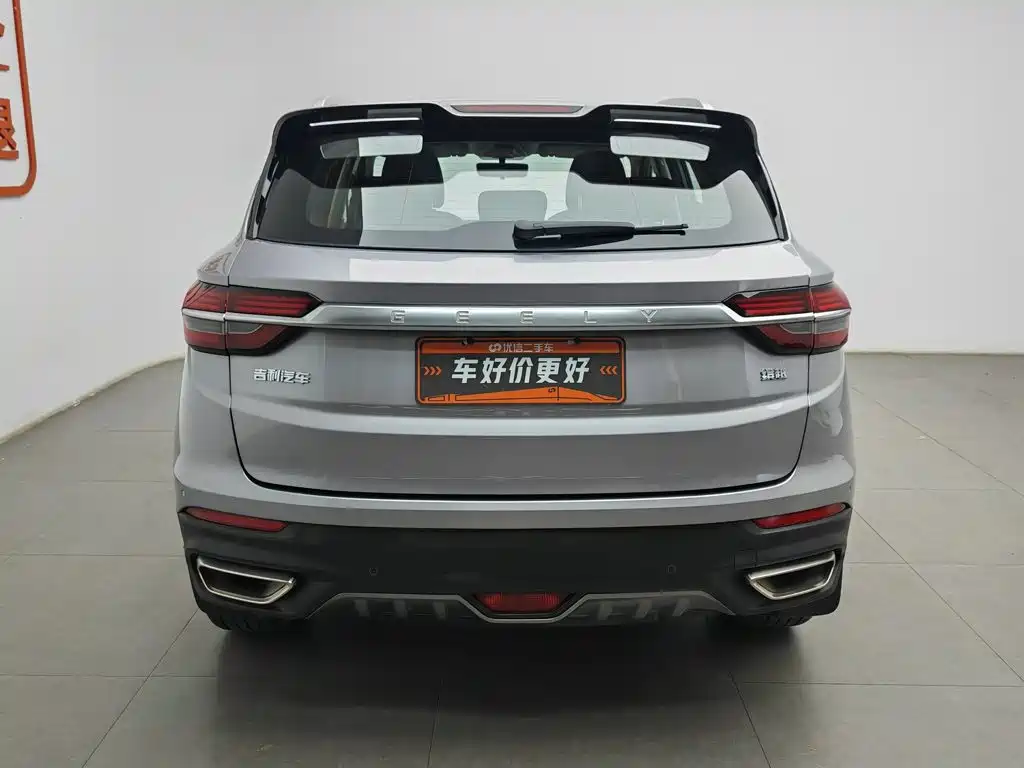 Фото 4 - Geely Binyue