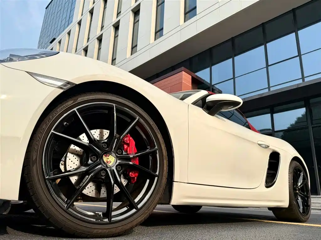 Porsche 718 2018 Boxster 2.0T фото 3
