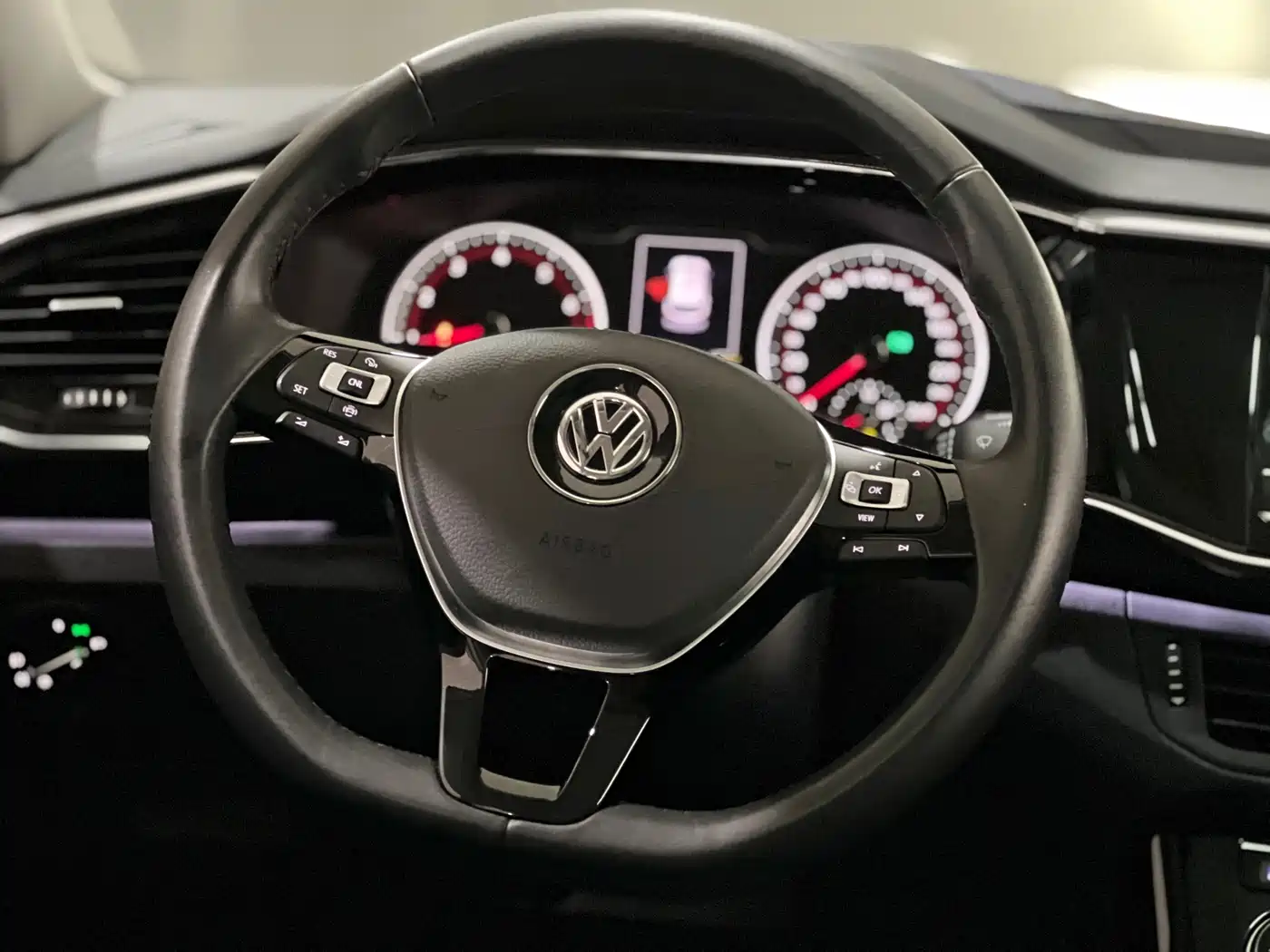 Volkswagen Tayron 2019 330TSI 2WD Luxury China VI фото 11