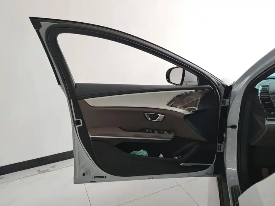 BYD Han 2025 2025 DM-i 125KM Comfort