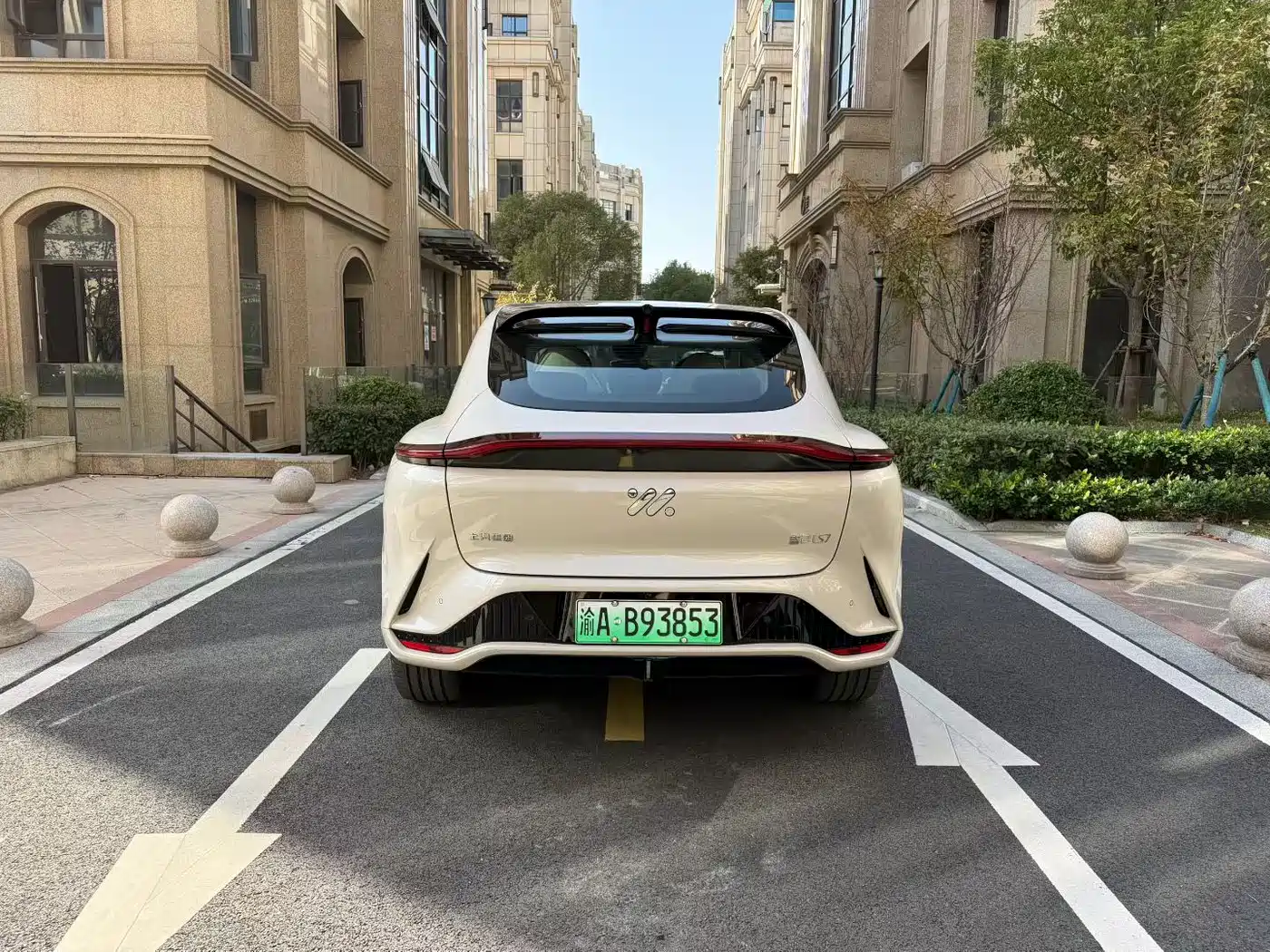 ZHIJI AUTOMOBILE ZHIJI LS7