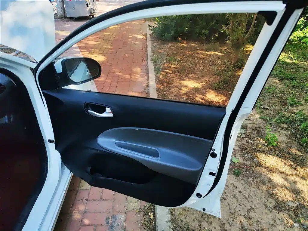 Kia Huan Chi 2017 1.4L Manual Smart Fashion фото 19