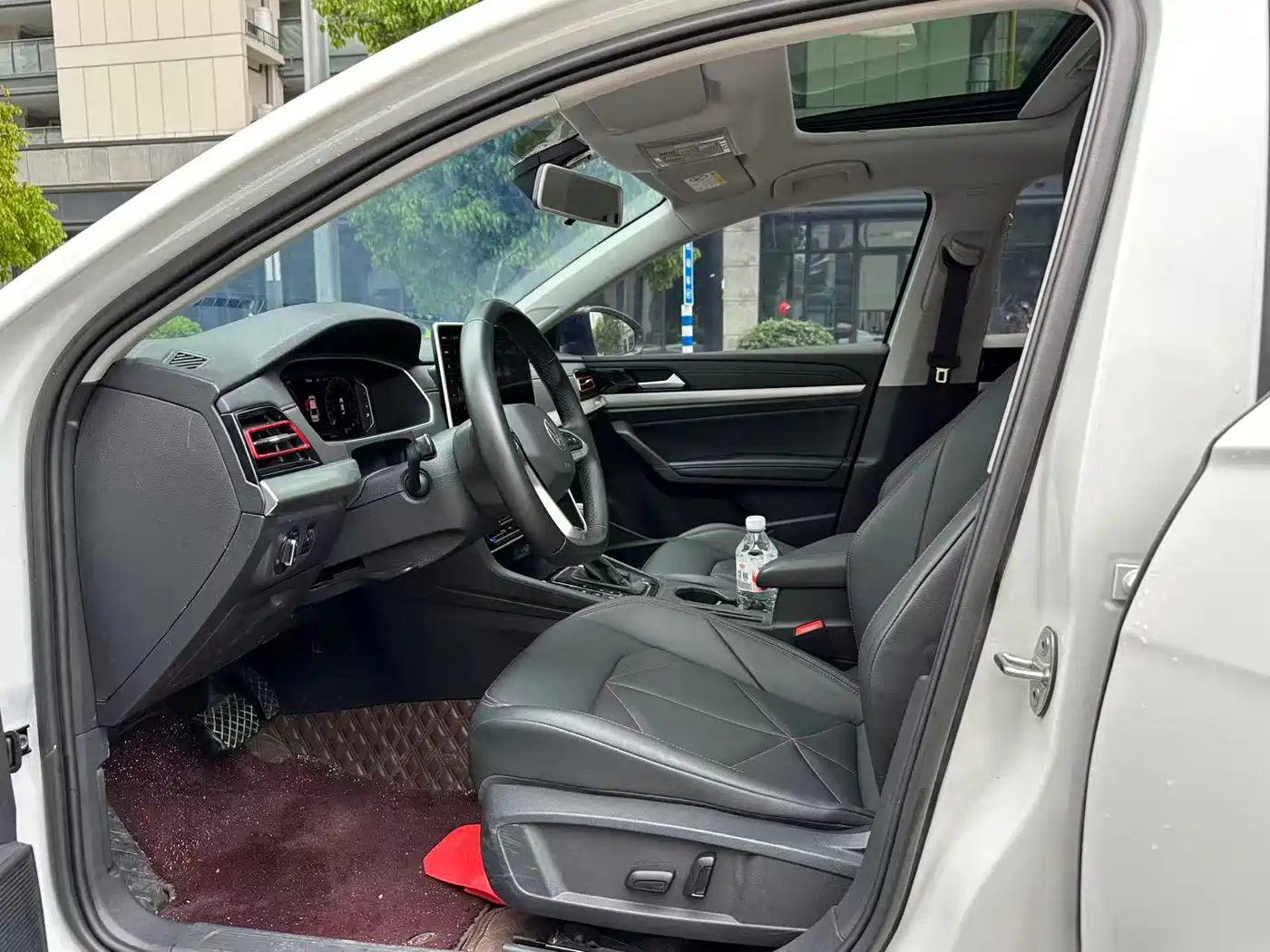 Volkswagen Lavida 2023 Model 280TSI DSG Starlight Eternal Edition фото 8