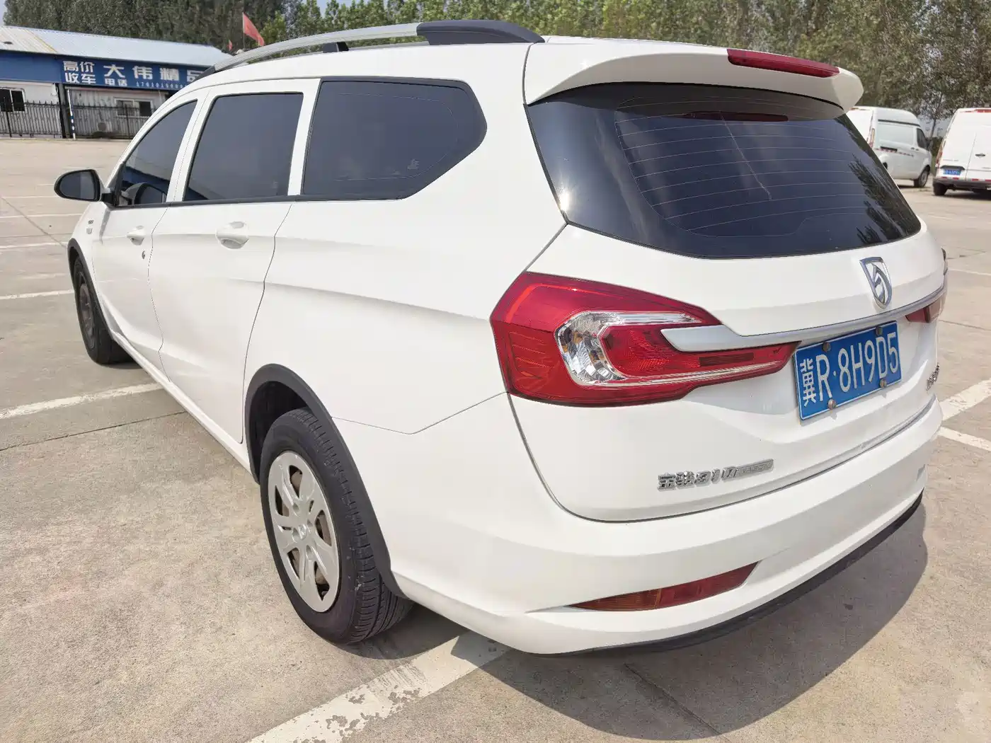 Baojun 310W 2017 2017 1.5L Manual Comfort China V