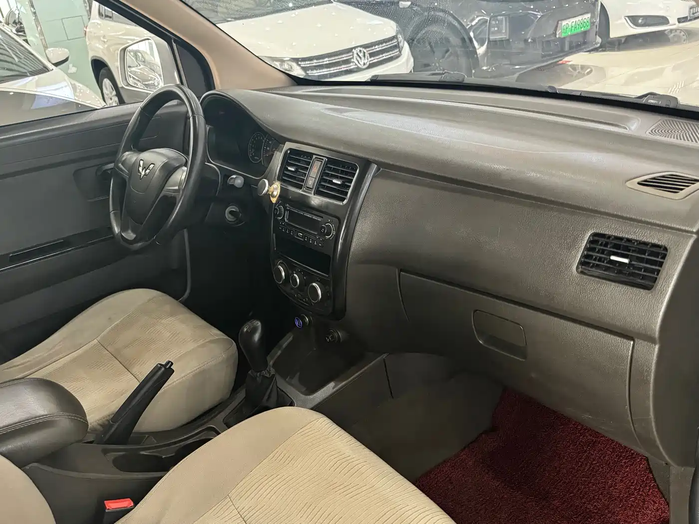 Wuling Motors Wuling Rongguang V 2015 2015 1.5L Standard
