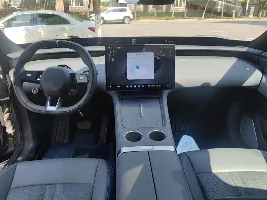 Xiaomi Auto Xiaomi YU7 2025 Extended Range RWD Edition фото 12