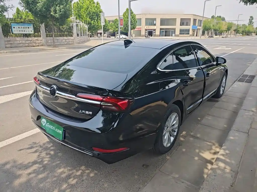 BUICK LACROSSE