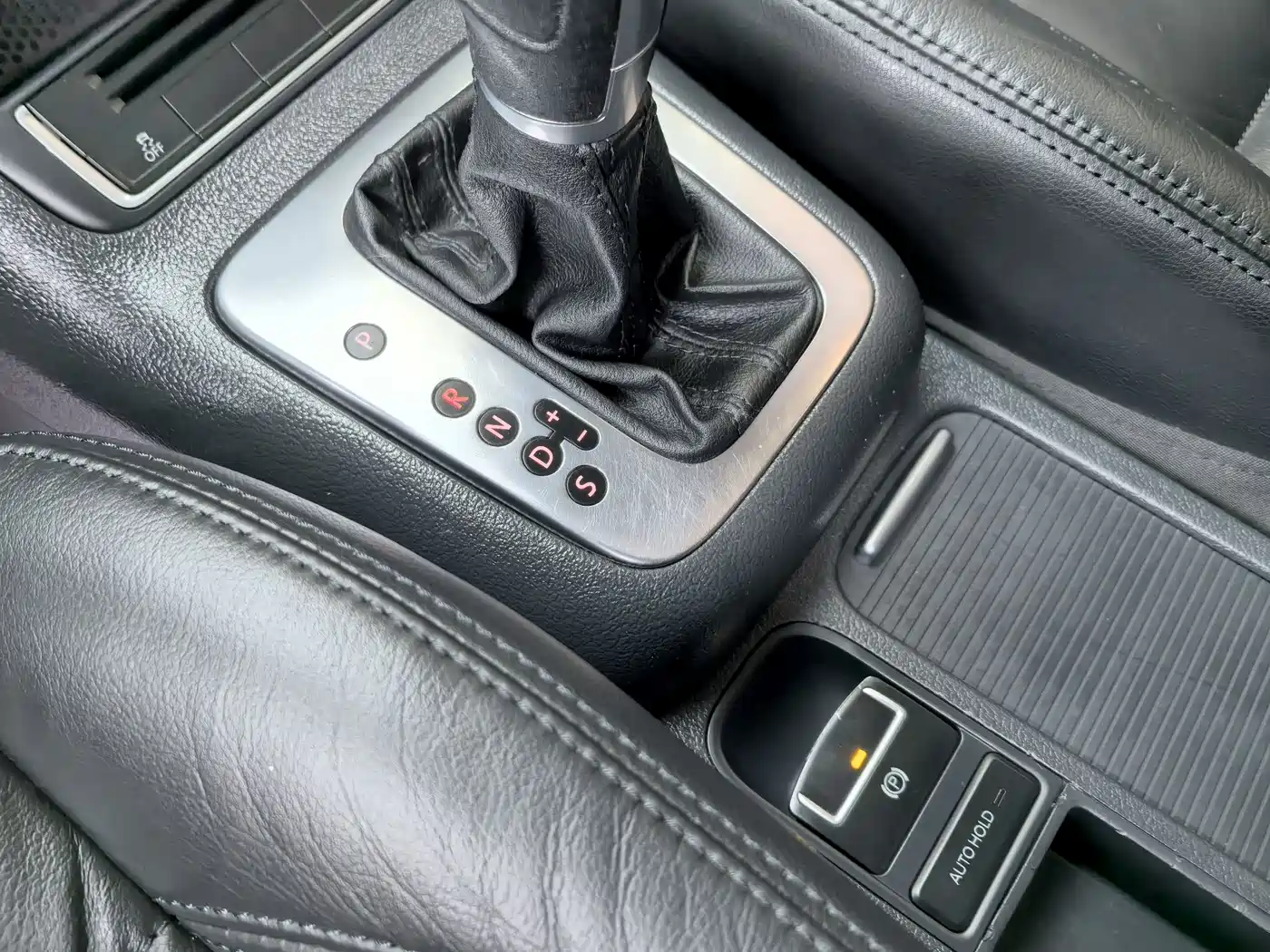 Volkswagen Tiguan 2013 1.8TSI Auto 2WD Comfort Edition фото 14