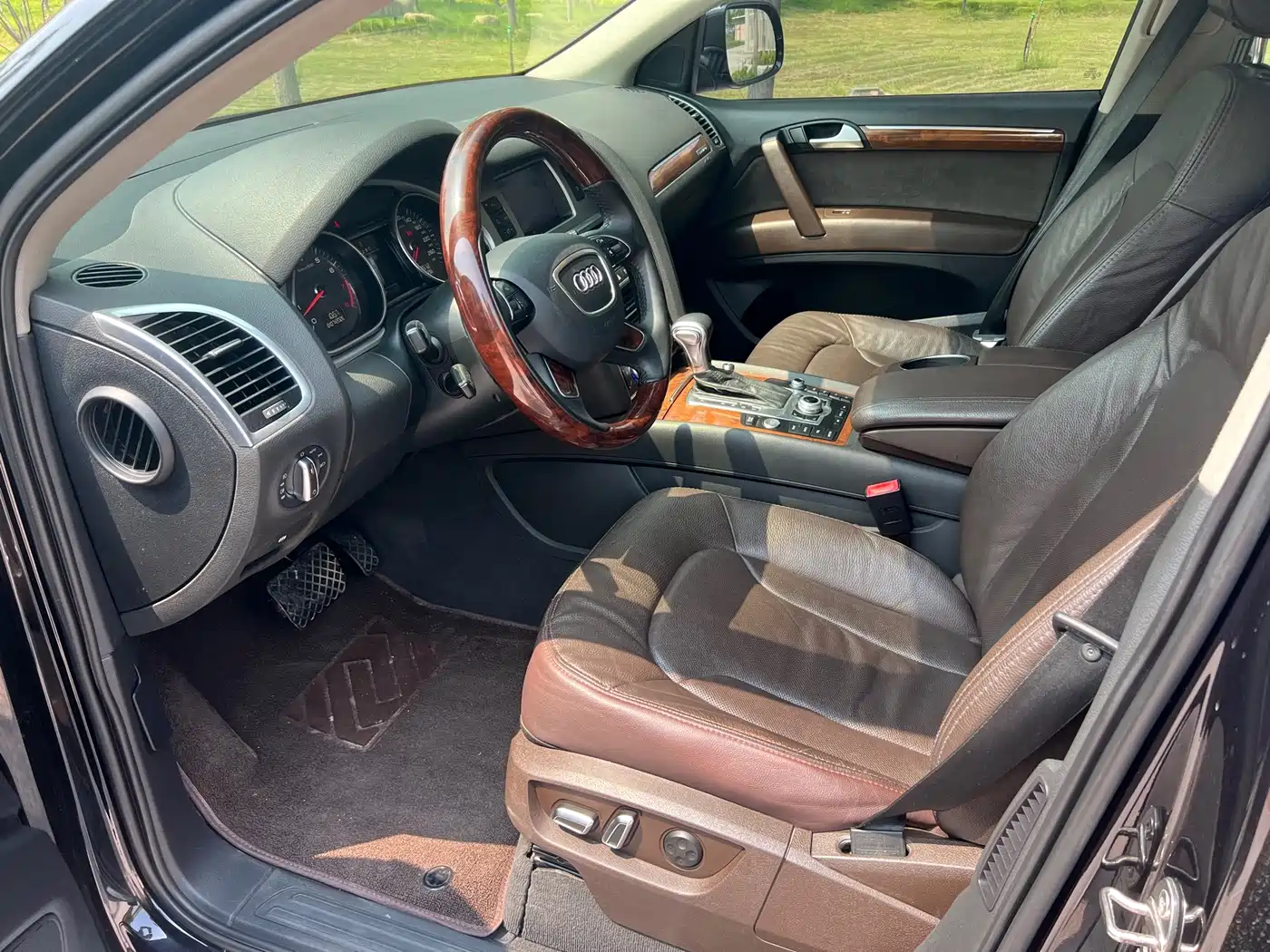 Photo 11 - Audi Q7