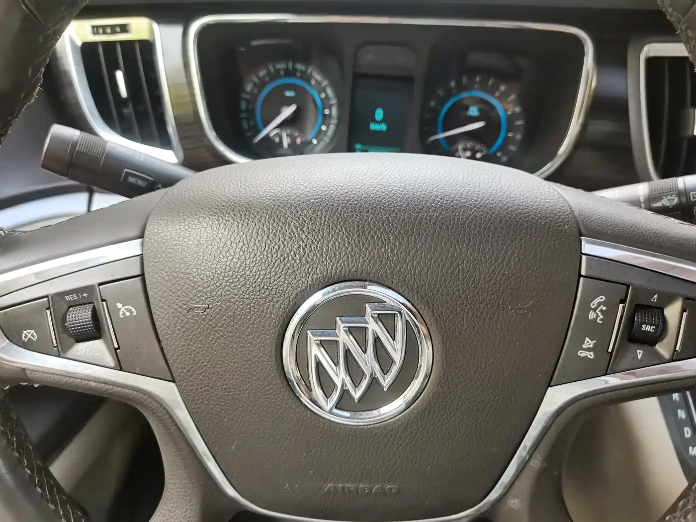 Buick GL8 2013 3.0L XT Luxury Business Flagship Edition фото 18