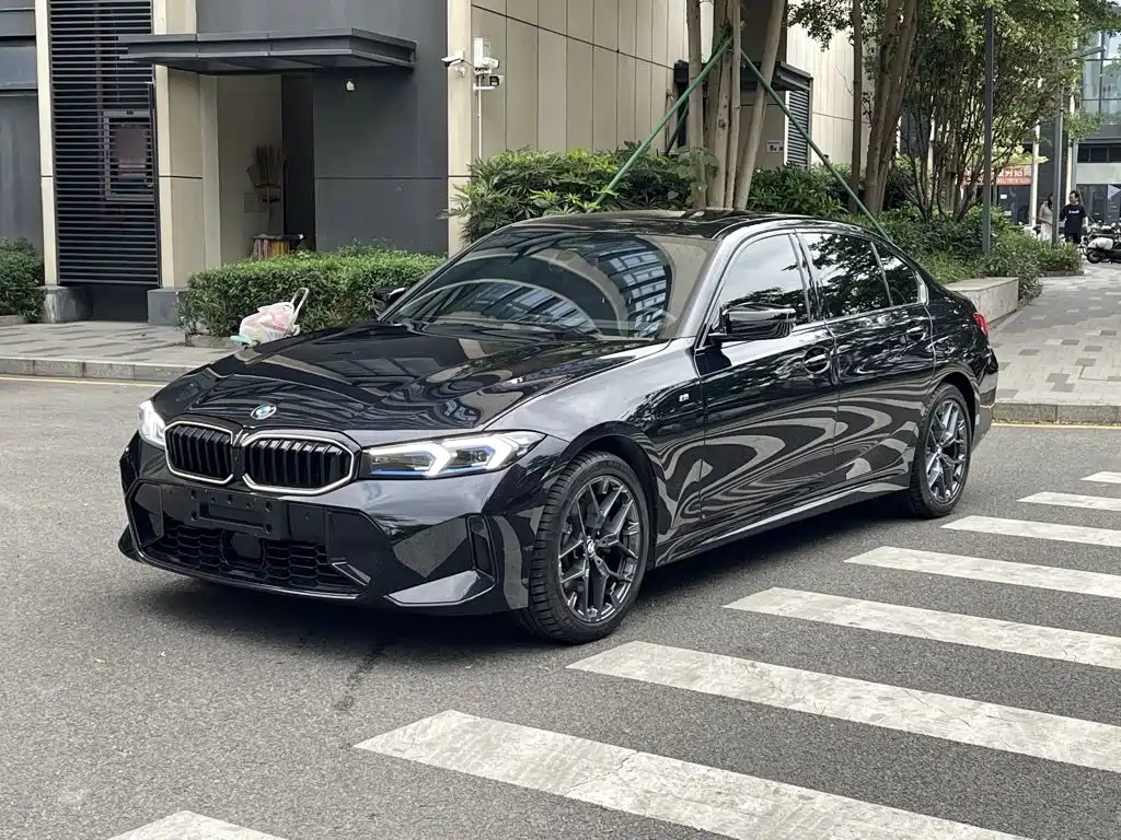 BMW 3-SERIES