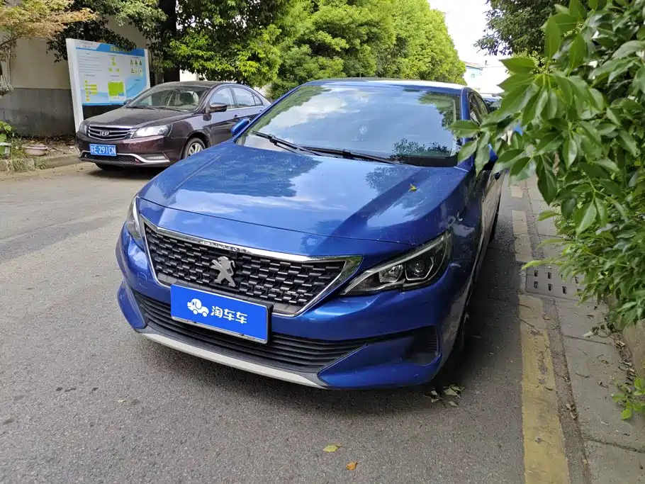 Photo 1 - Peugeot 408