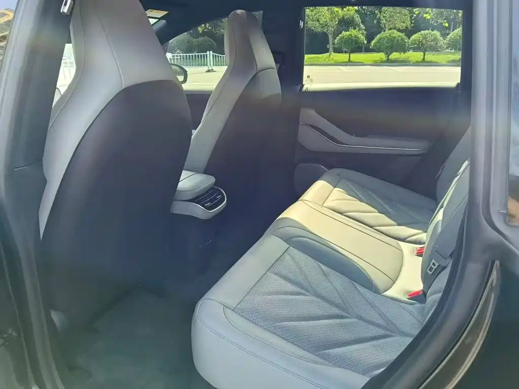 NIO ET5T 2026 2025 75kWh Touring