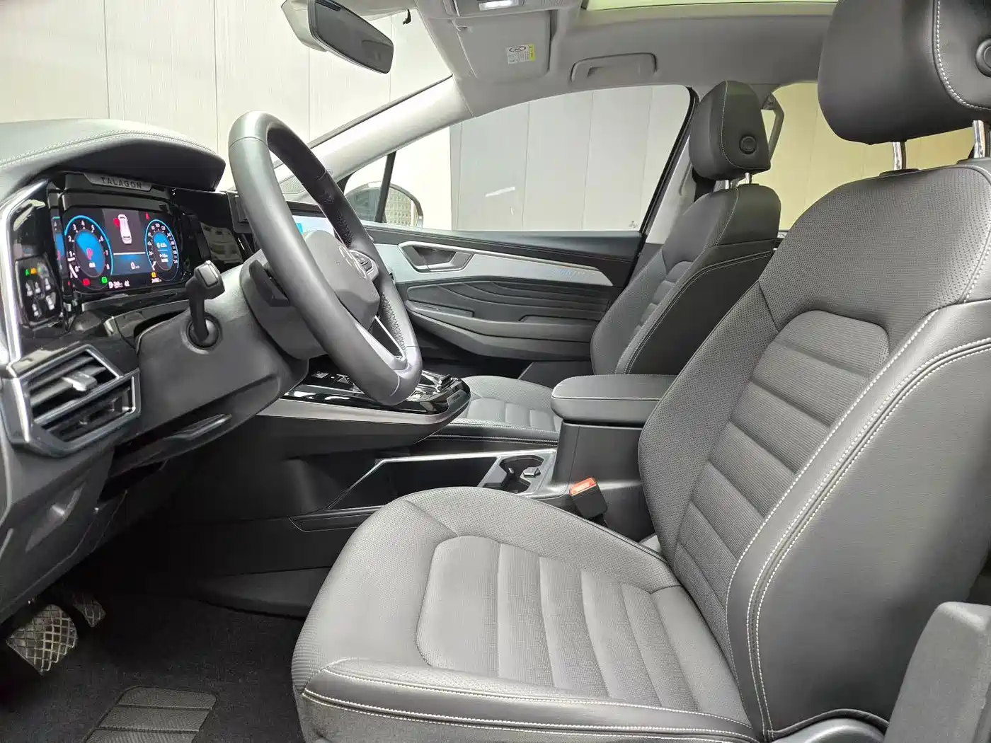 Volkswagen Talagon 2024 380TSI 4WD Premium Comfort Pro Edition 6-Seater фото 6