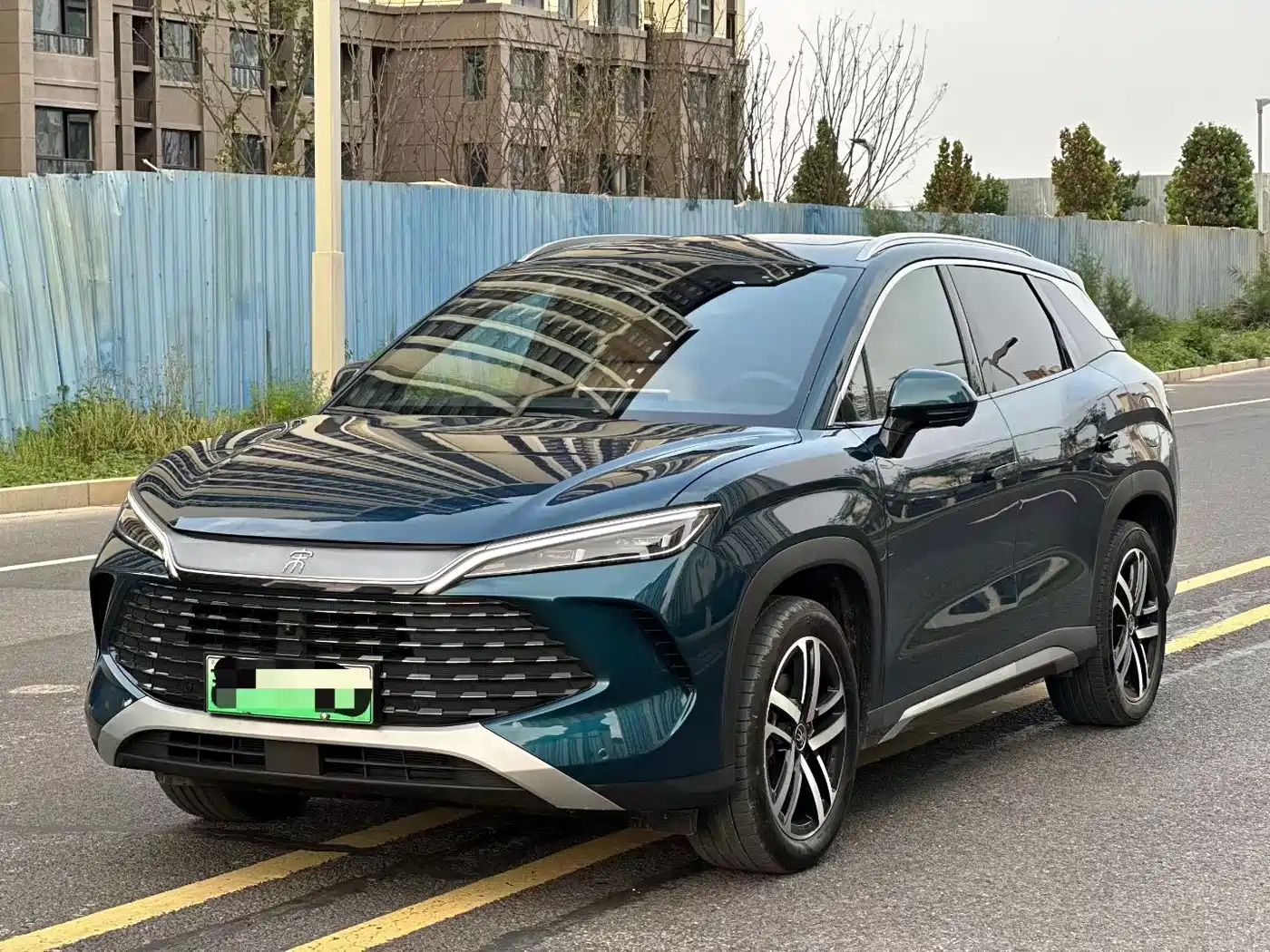 BYD Song L DM-i 2025 Smart Drive Edition 112km Surpassing