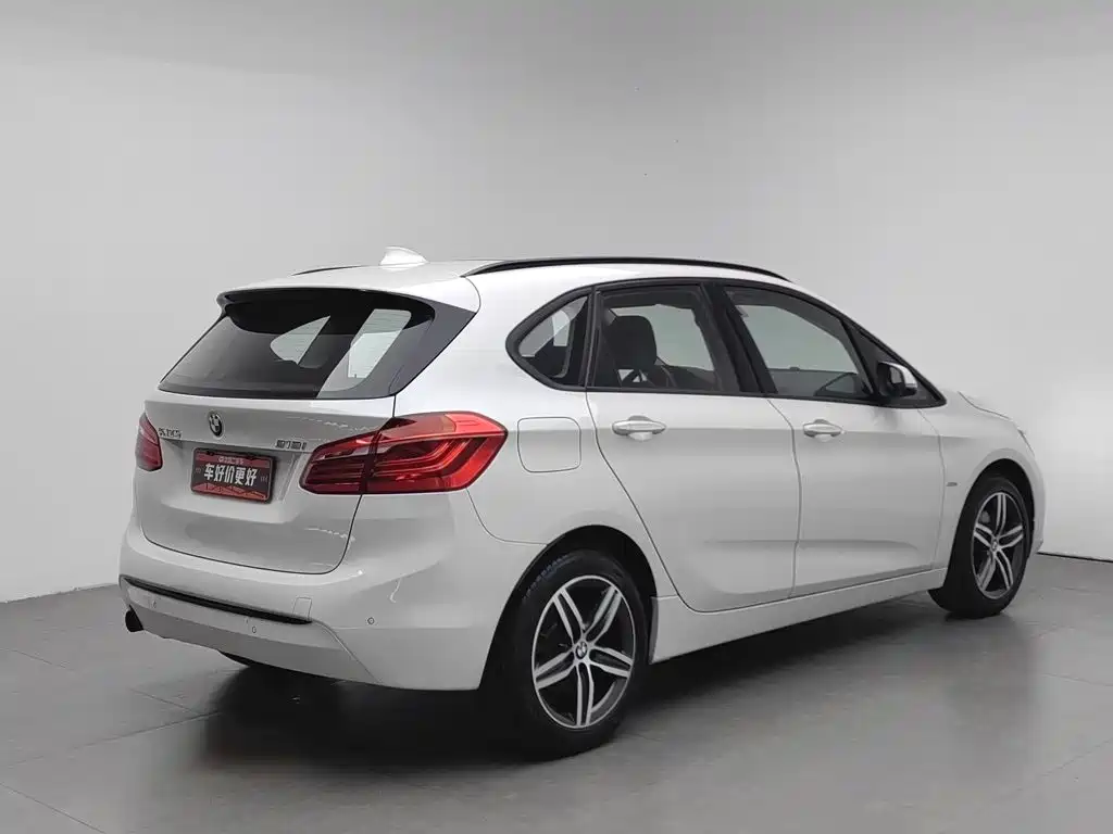 BMW 2 Series Touring 2016 2016 218i Sport Design Package