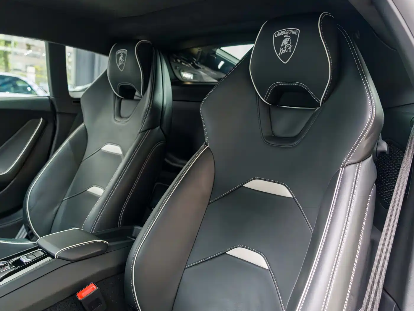 LAMBORGHINI HURACÁN