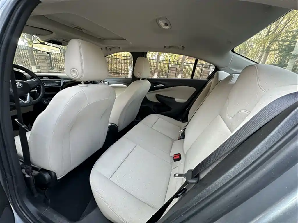 Buick Excelle 2018 15N CVT Elite фото 13