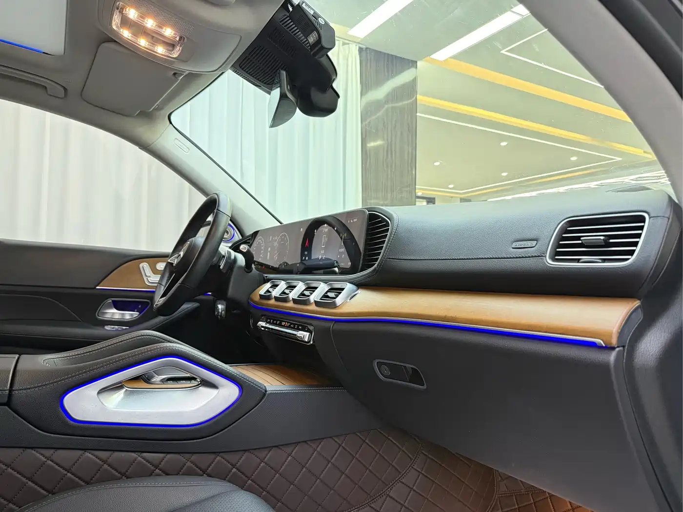Mercedes-Benz GLE 2024 GLE 450 4MATIC Sport фото 7