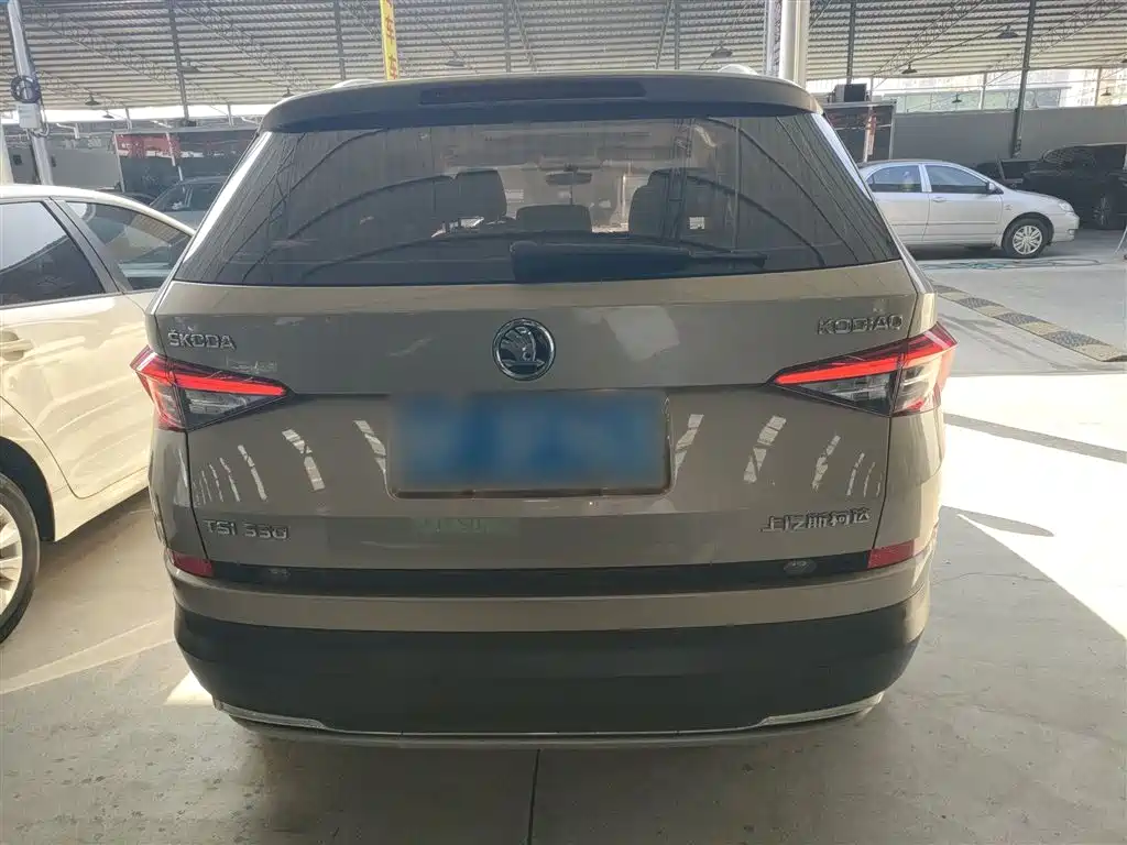 Škoda Kodiaq 2018 TSI330 5-seat FWD Luxury Premium фото 22