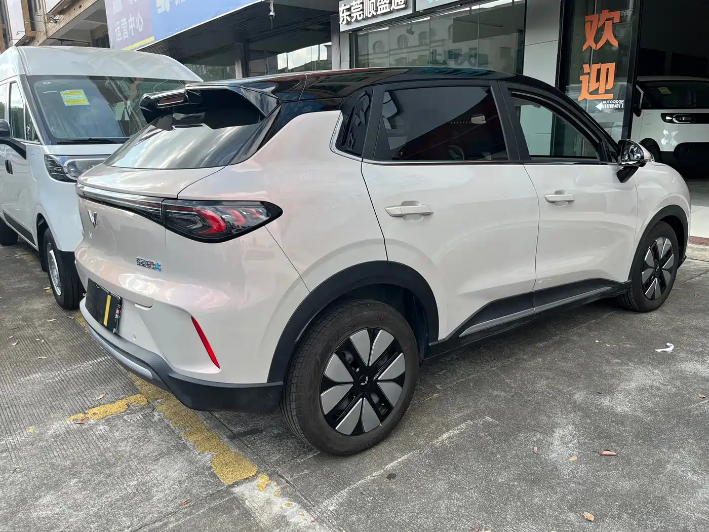 Wuling Motors Wuling Bingo S 2026 2025 Model 430km Premium Edition