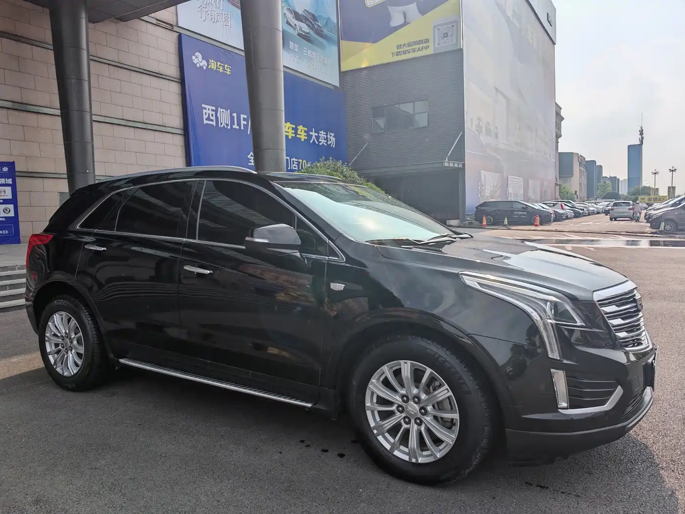 Фото 3 - Cadillac XT5