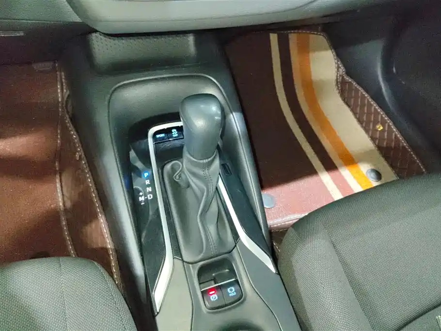 Toyota Levin 2019 185T CVT Luxury Edition China V фото 16