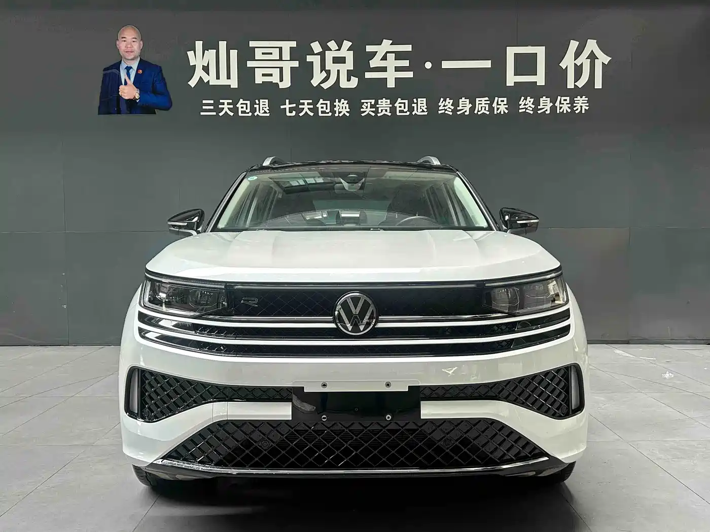 Volkswagen Talagon 2023 380TSI 4WD R-Line Touring Edition фото 2