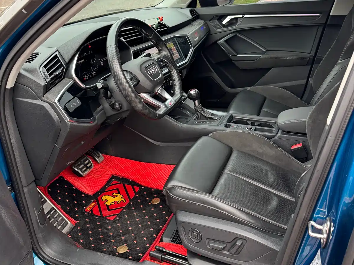 Audi Q3 Sportback 2020 45 TFSI quattro Luxury фото 4