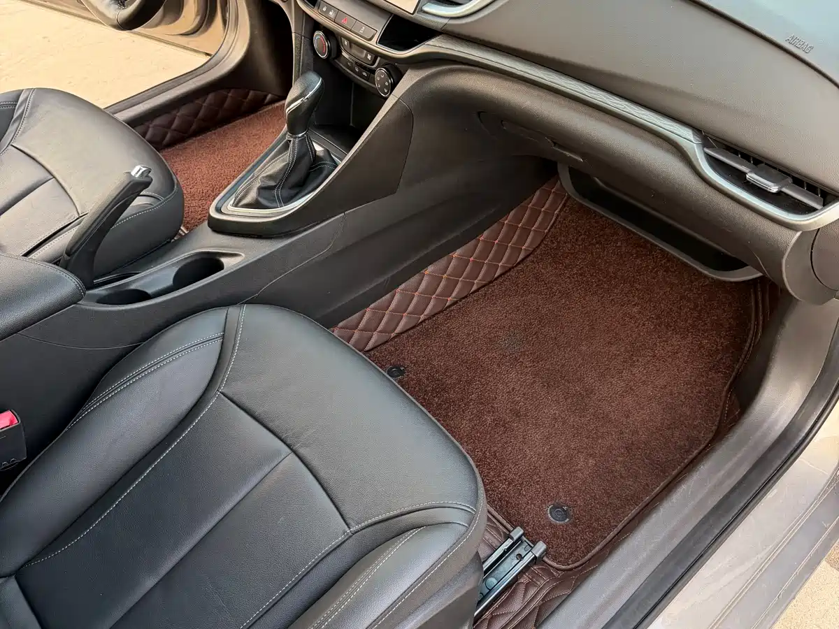 Buick Excelle 2018 18T Automatic Elite фото 11